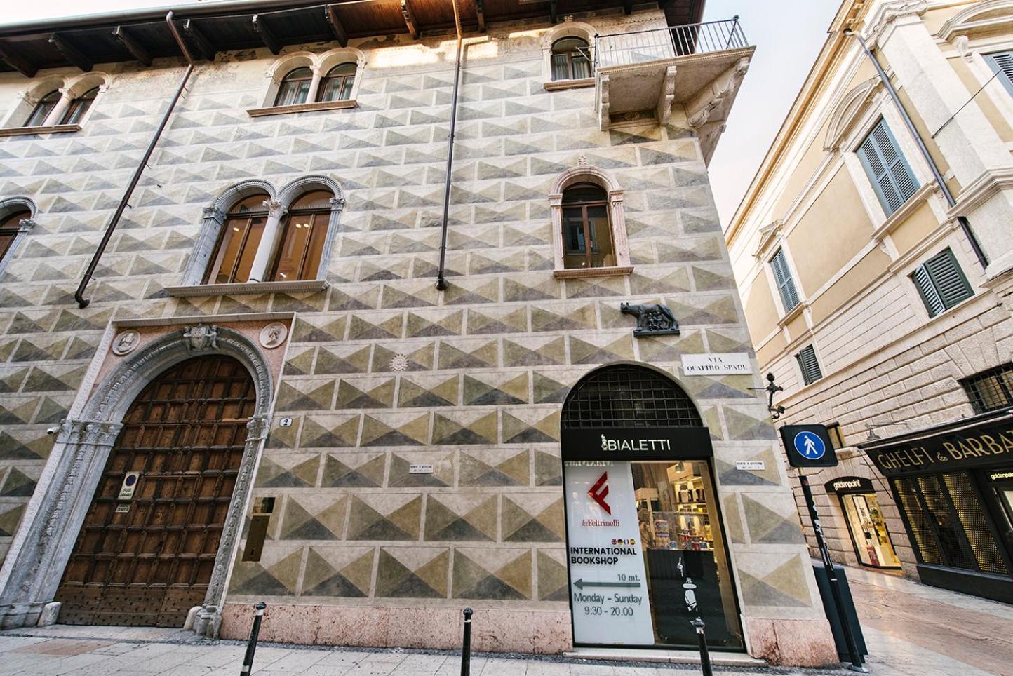 ורונה Palazzo Confalonieri Da Lisca מראה חיצוני תמונה