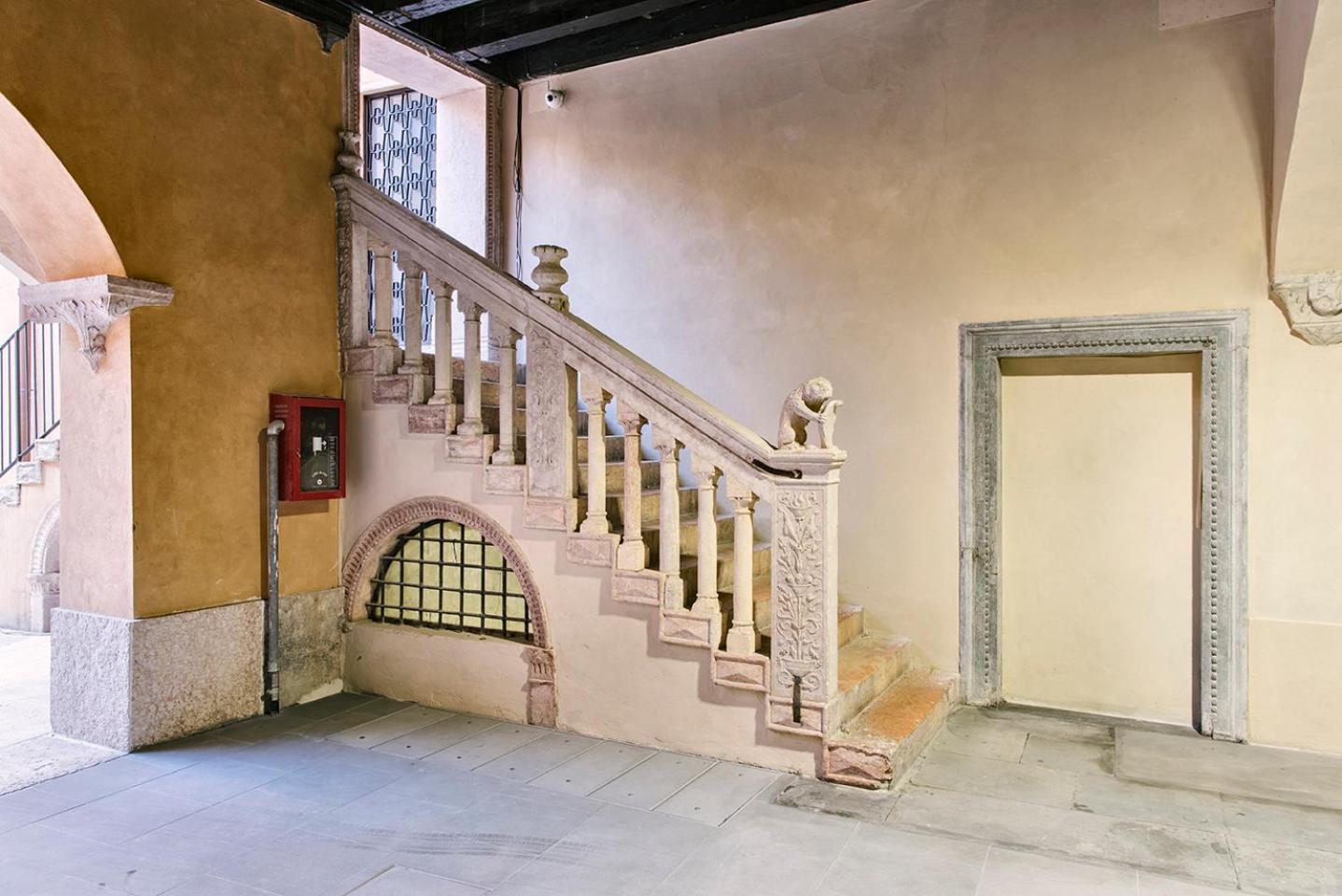 ורונה Palazzo Confalonieri Da Lisca מראה חיצוני תמונה